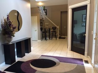 1398 Kentfield Dr, Rochester, MI 48307