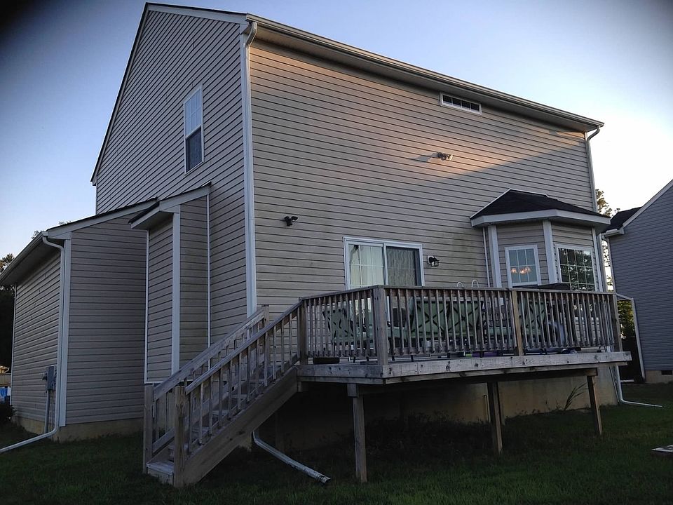 2nd image of 1242 River Shore Pl