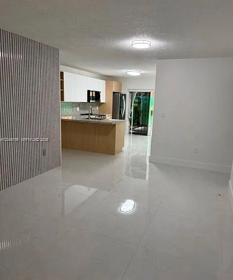 3518 W 80th St #101-49 — Photo 12