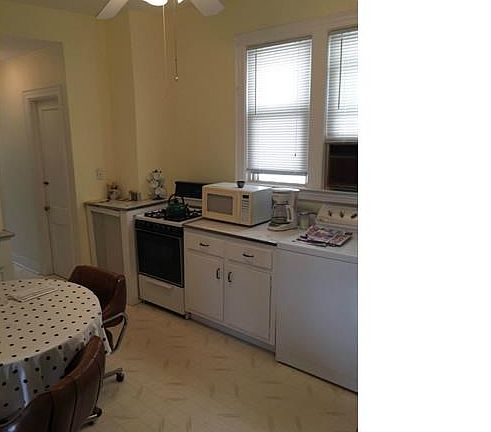 5th image of 3146 Tiemann Ave