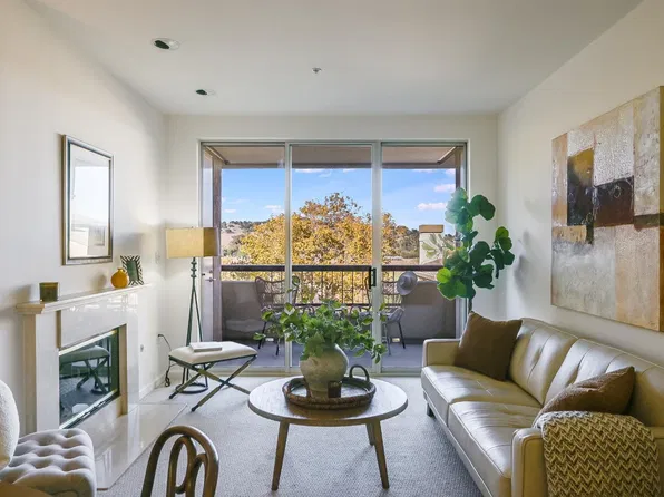 300 Deer Valley Road #3N, San Rafael, CA 94903