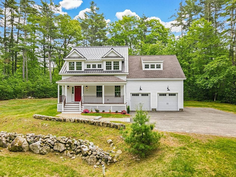 1st image of 20 Applewood Rd
