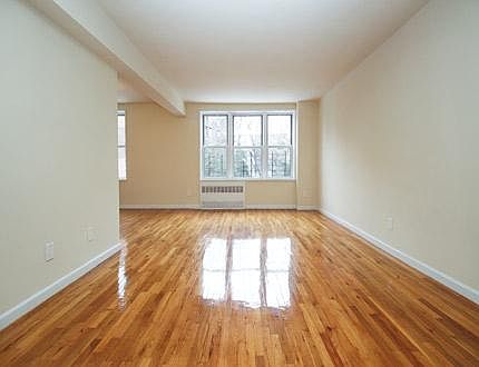 2nd image of 14204 84th Dr #1