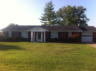 299 Ridgeway Dr, Owingsville, KY 40360