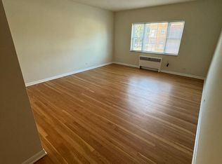 5305 N Rockwell St #1, Chicago, IL 60625