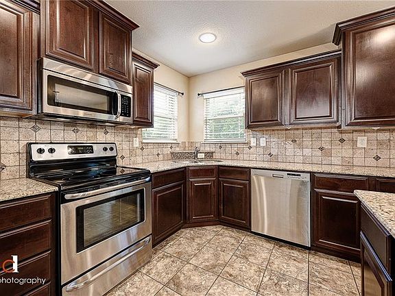 3rd image of 4866 W Tumbleweed St