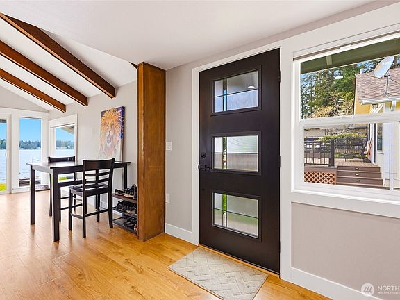 4th image of 4302 Peninsula Road