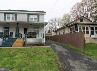 810 Pleasant Ave, Upper Chichester, PA 19061