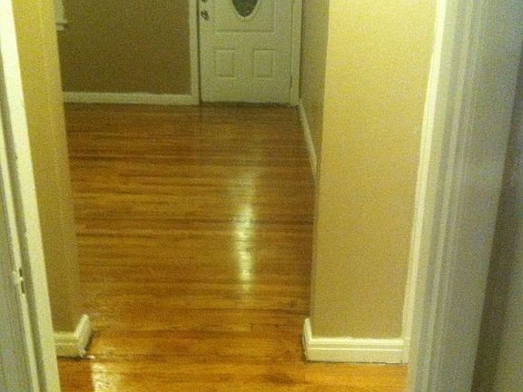 3rd image of 8548 Oriole Ave