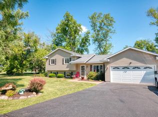 31110 82nd St, Burlington, WI 53105