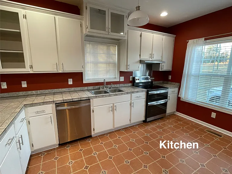 2281 New Market Rd — Photo 13