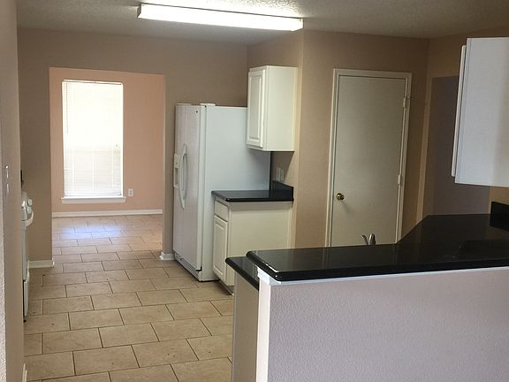 2nd image of 2302 Hadden Hollow Dr