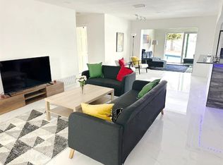 8721 NW 19th St #ID1248397P, Hollywood, FL 33024