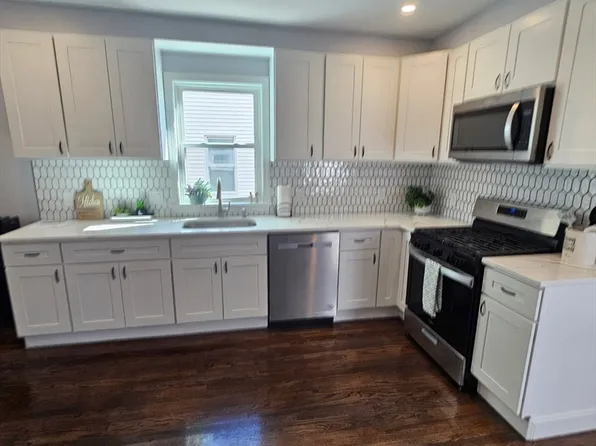 95 Walnut St, Lynn, MA 01905