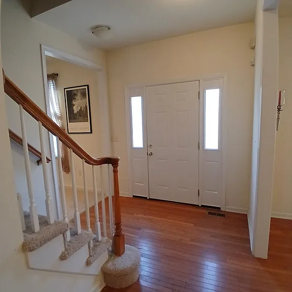 18 Greystone Dr — Photo 3