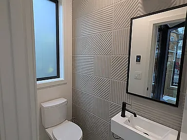 3 bed, 2.5 bath, 1530 sqft, $4,795 — Photo 3