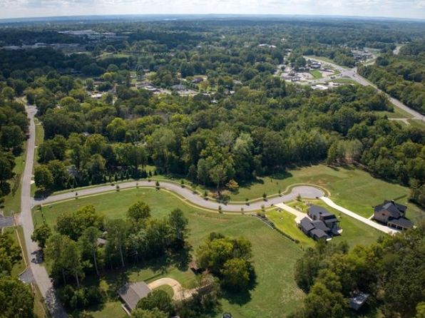 109 Willowbrook Dr, Florence, AL 35630
