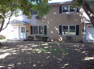 225 W Coover St APT 17, Mechanicsburg, PA 17055