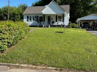 403 E College St, Dyer, TN 38330