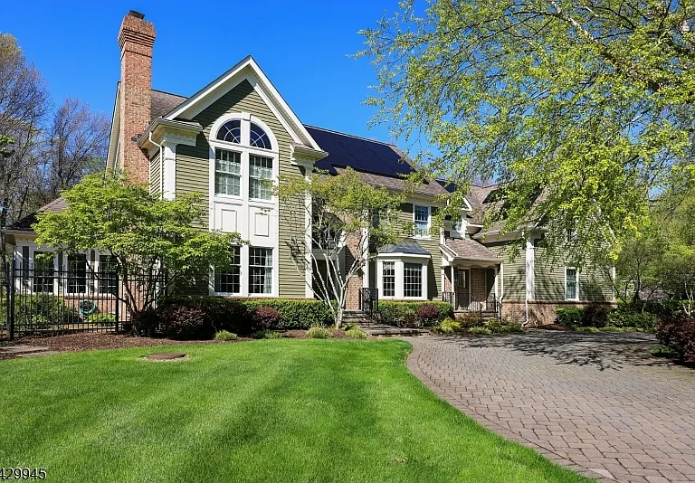 72 Mine Brook Rd — Photo 1