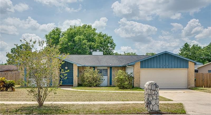 1st image of 120 Peppertree Dr