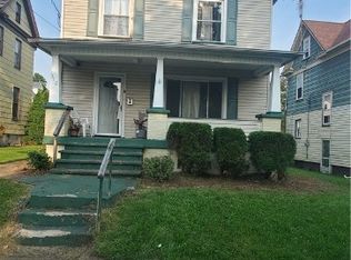 712 Carlisle St, New Castle, PA 16101