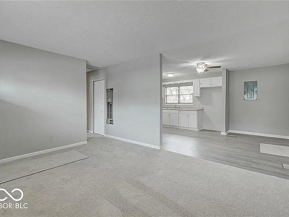 2nd image of 9920 Catalina Dr