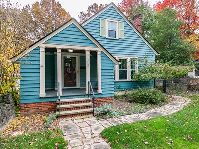 1345 Plainfield Rd, South Euclid, OH, 44121