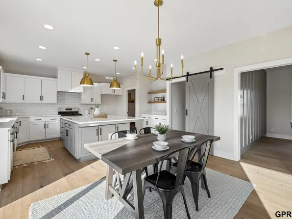 12383 Fenwick St, Papillion, NE 68046