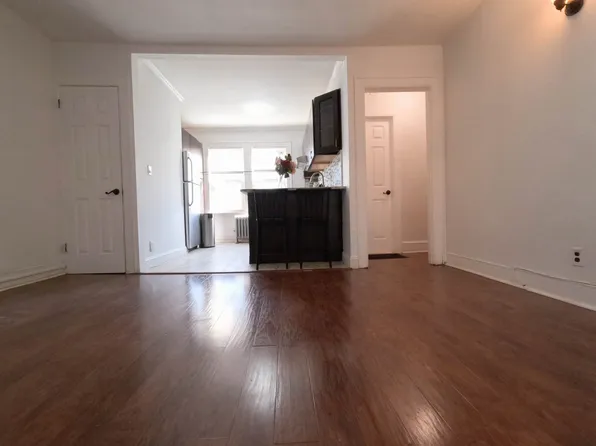 20-45 31st Street image 22 of 40