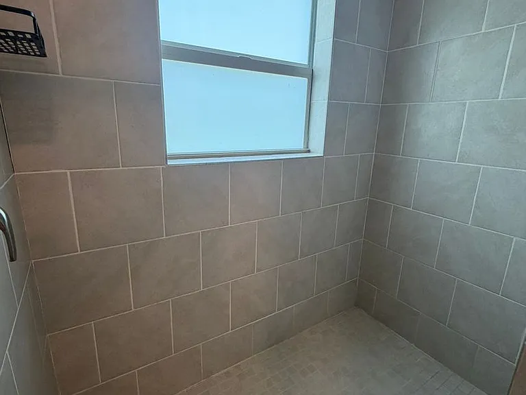 17223 Berwin Ave — Photo 21