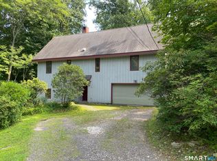 26 Eastwood Drive, Branford, CT 06405