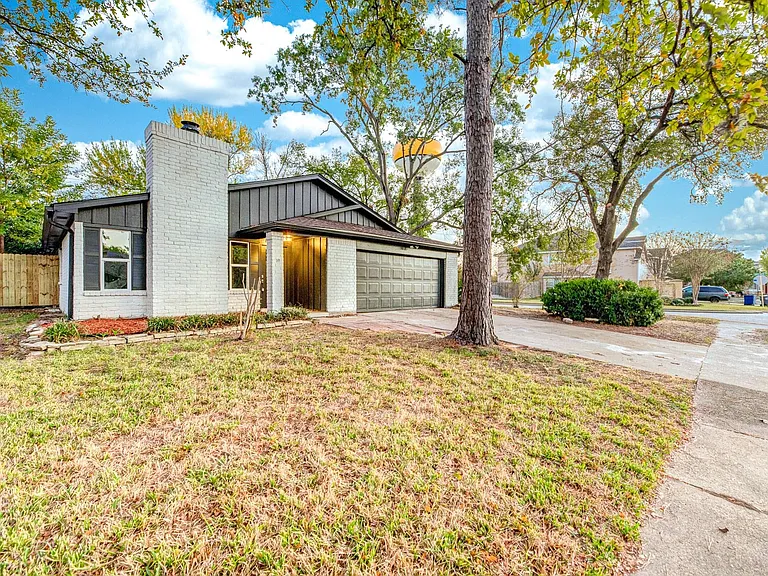 7115 Falling Waters Dr — Photo 6