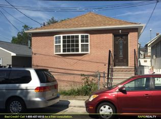34-A Monroe St, Inwood, NY 11096