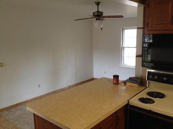 5th image of 1909 Thrushwood Ave