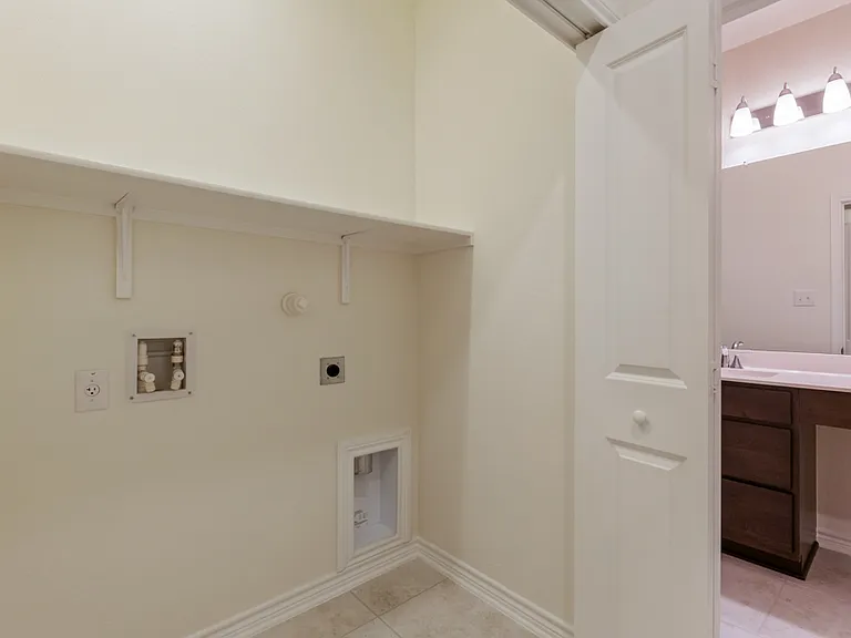 4179 Carraway St — Photo 20