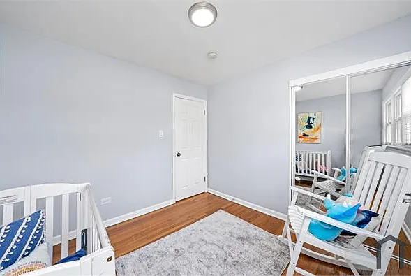 760 Sibley Blvd — Photo 9