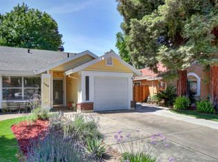 1160 Pebblewood Dr, Sacramento, CA 95833