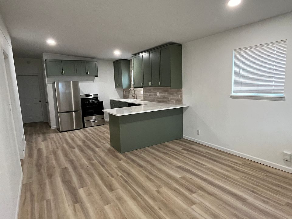 1st image of 2909 Missouri St #2909