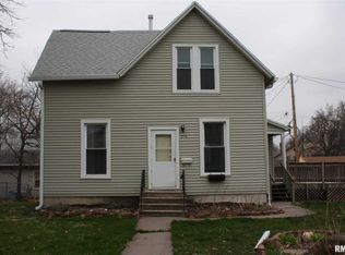 810 E Denison Ave, Davenport, IA 52803