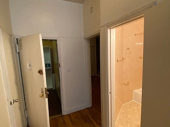 5th image of 473 Columbus Ave #1CA