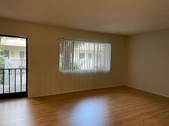 5th image of 4300 Colfax Ave #13