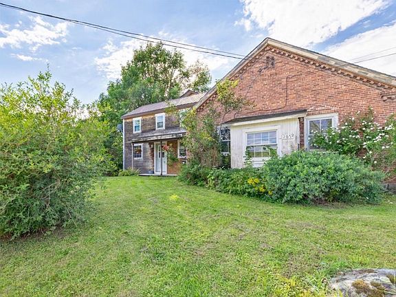 3rd image of 2678 South Road