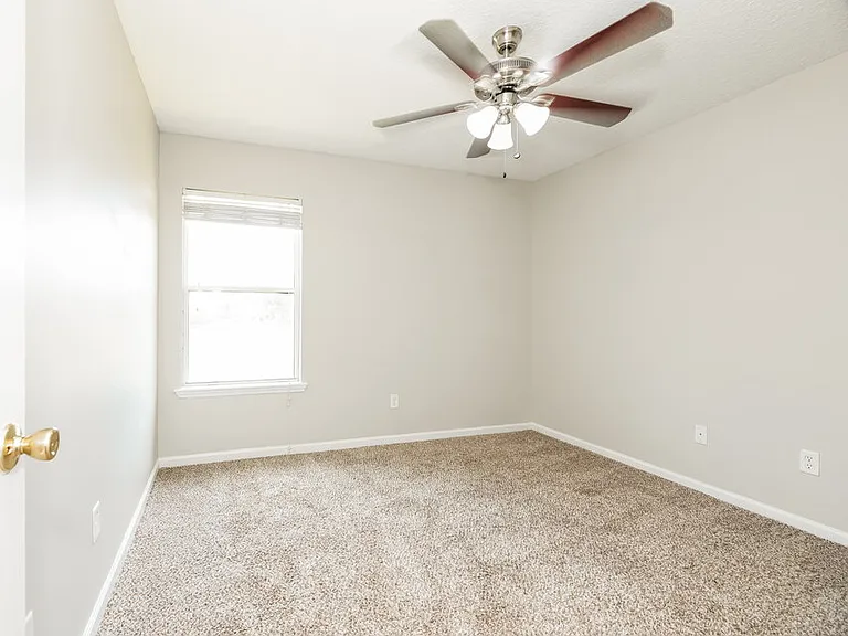 3021 Captiva Bluff Cir — Photo 13