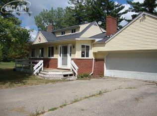 2067 E Willard Rd, Clio, MI 48420