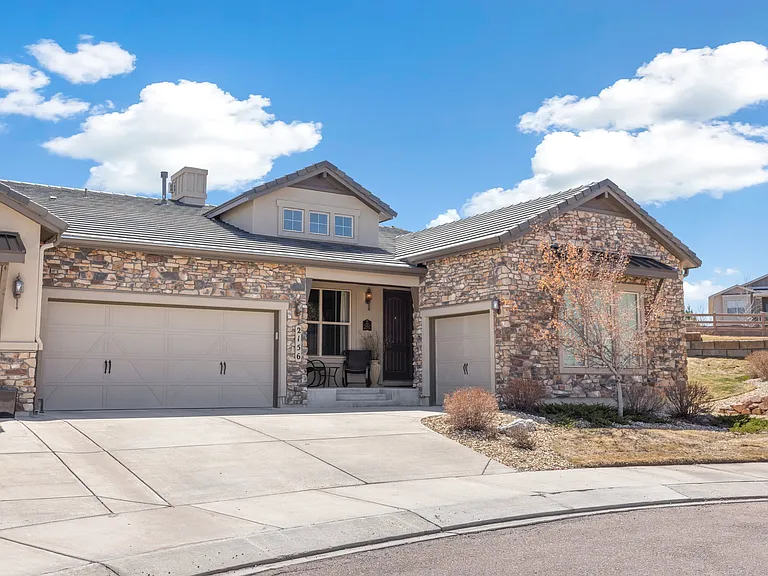 2156 Villa Creek Cir — Photo 1