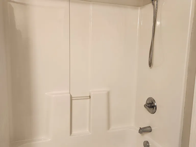 Abbey Ridge Apartment Homes — Photo 93