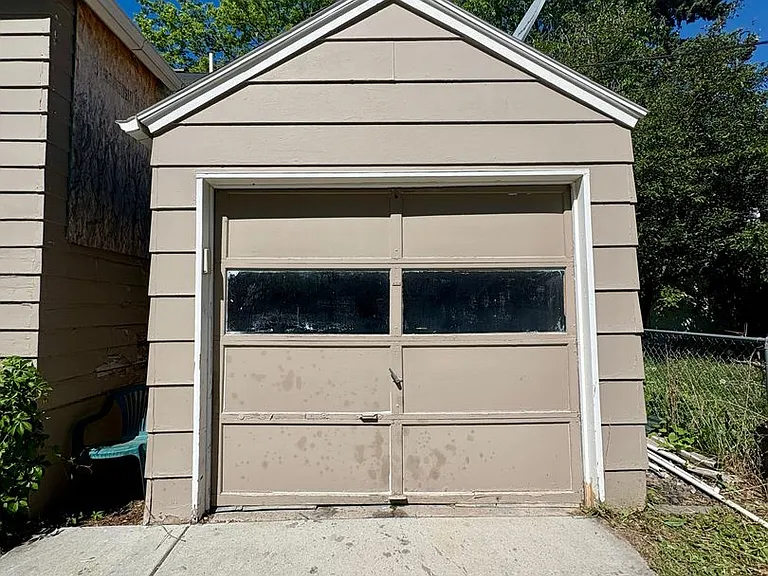 701 Alderson Ave — Photo 19