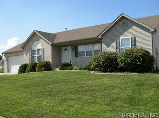 5747 Horseman Rdg, Smithton, IL 62285