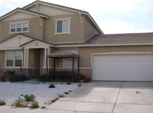 15553 Ferndale Rd, Victorville, CA 92394